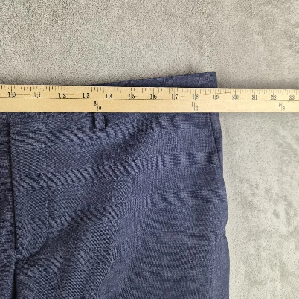 Banana Republic item banana